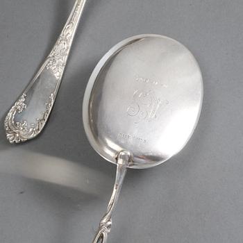 PARTI SILVER, 8 delar, 1800-talets samt 1900-talets första hälft, total vikt 586 g.