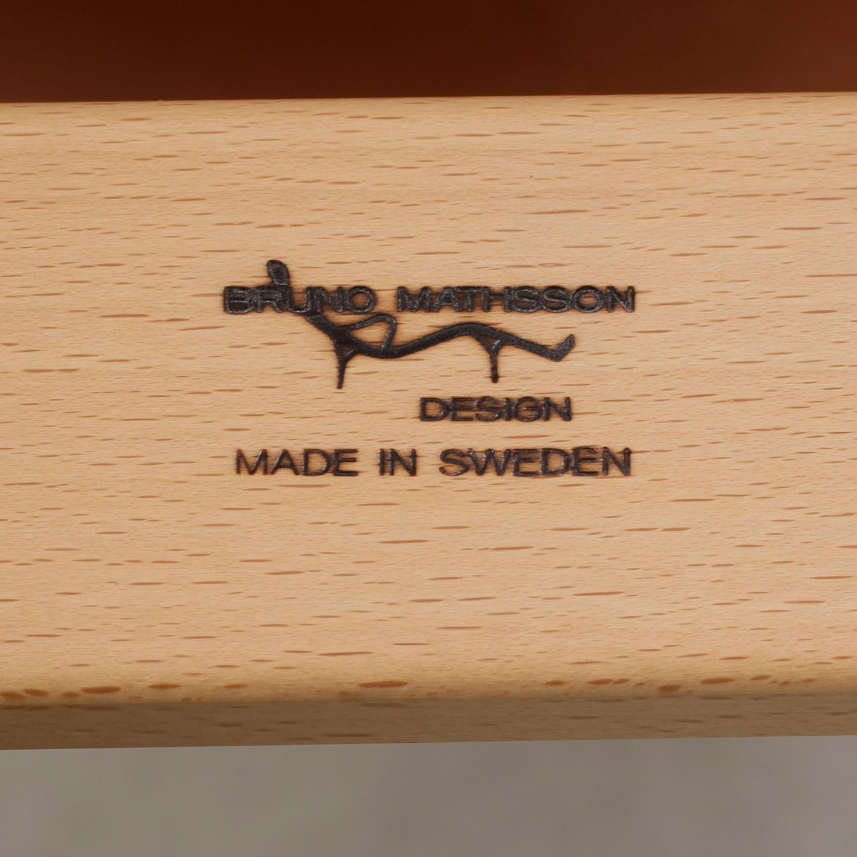 FÅTÖLJ med FOTPALL, "Pernilla", Bruno Mathsson, 2005.