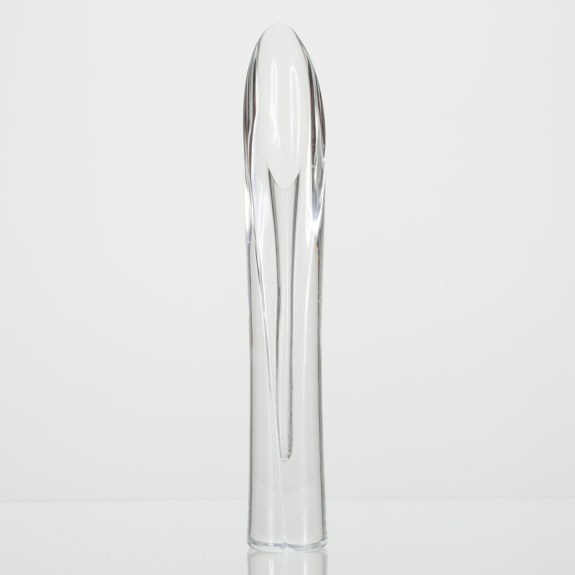 VAS, klart glas "Svärdslilja", Aimo Okkolin Riihimäen Lasi Oy, 1957-62.