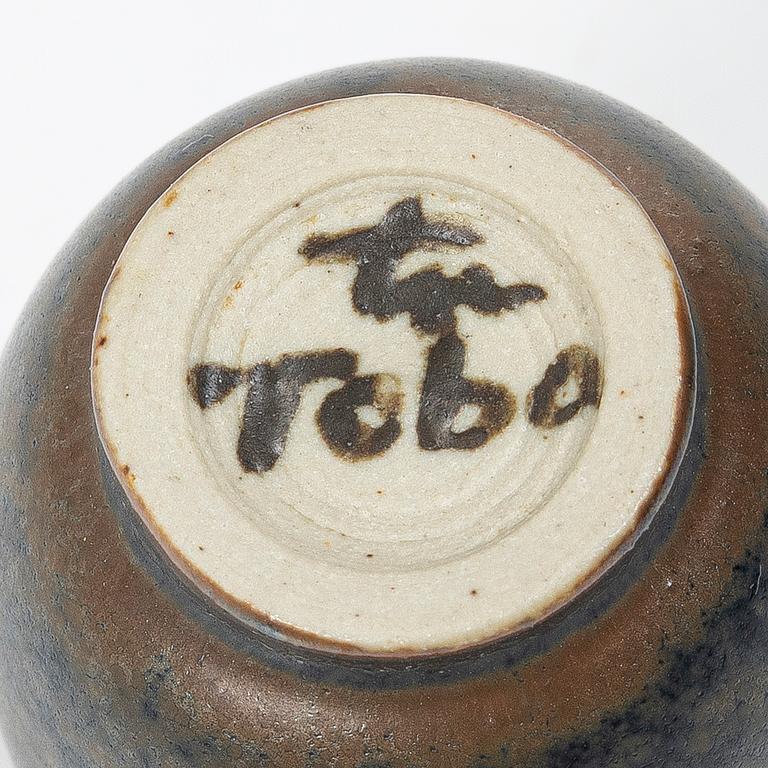 Erich & Ingrid Triller, vases, 3 pieces and 1 dish, Tobo.