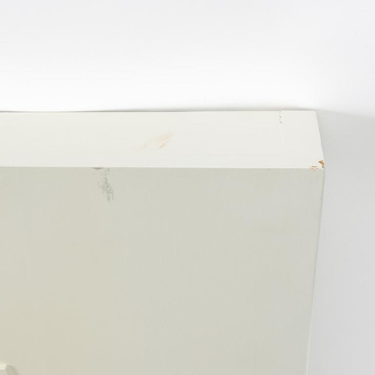 Lars Erik Falk, "Relief i vitt 52".