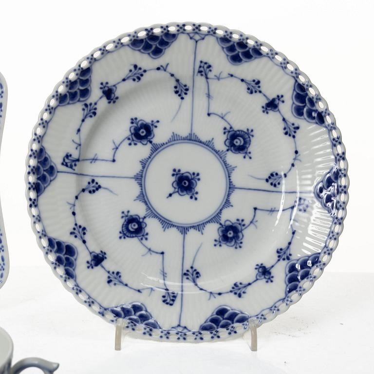 Royal Copenhagen, A 22 piece tea set, half laced and fukll laced, "Musselmalet", Denmark.