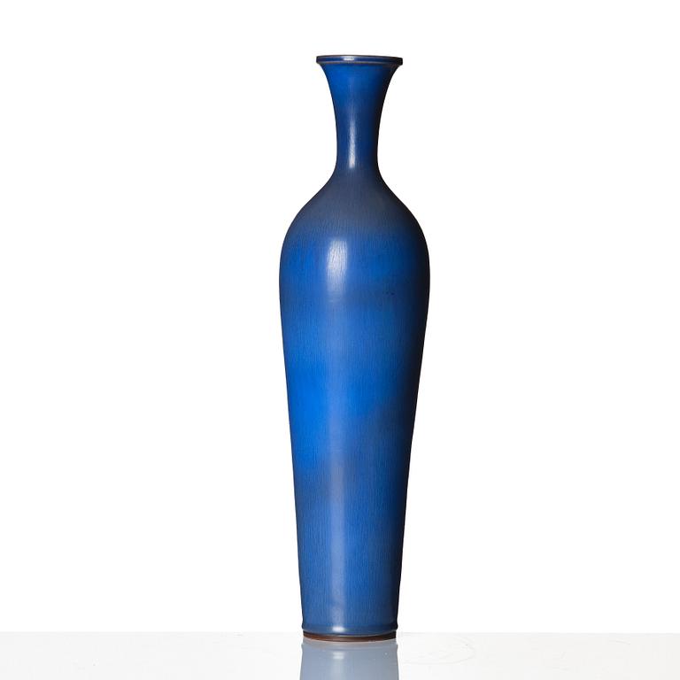 Berndt Friberg, a stoneware vase, Gustavsberg studio, Sweden 1956.