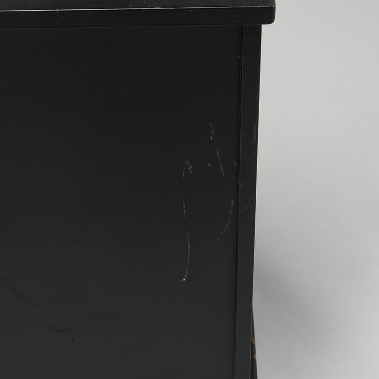 Ilmari Tapiovaara, a pair of 1960s drawers/bedside tables, model 1503, for Asko, Finland.