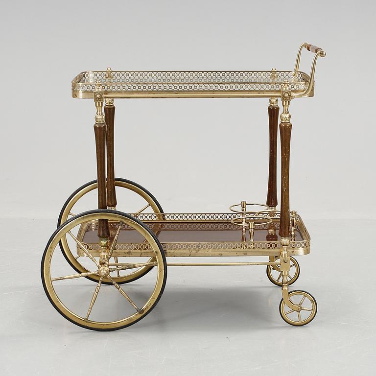 SERVERINGSVAGN, 1900-tal.