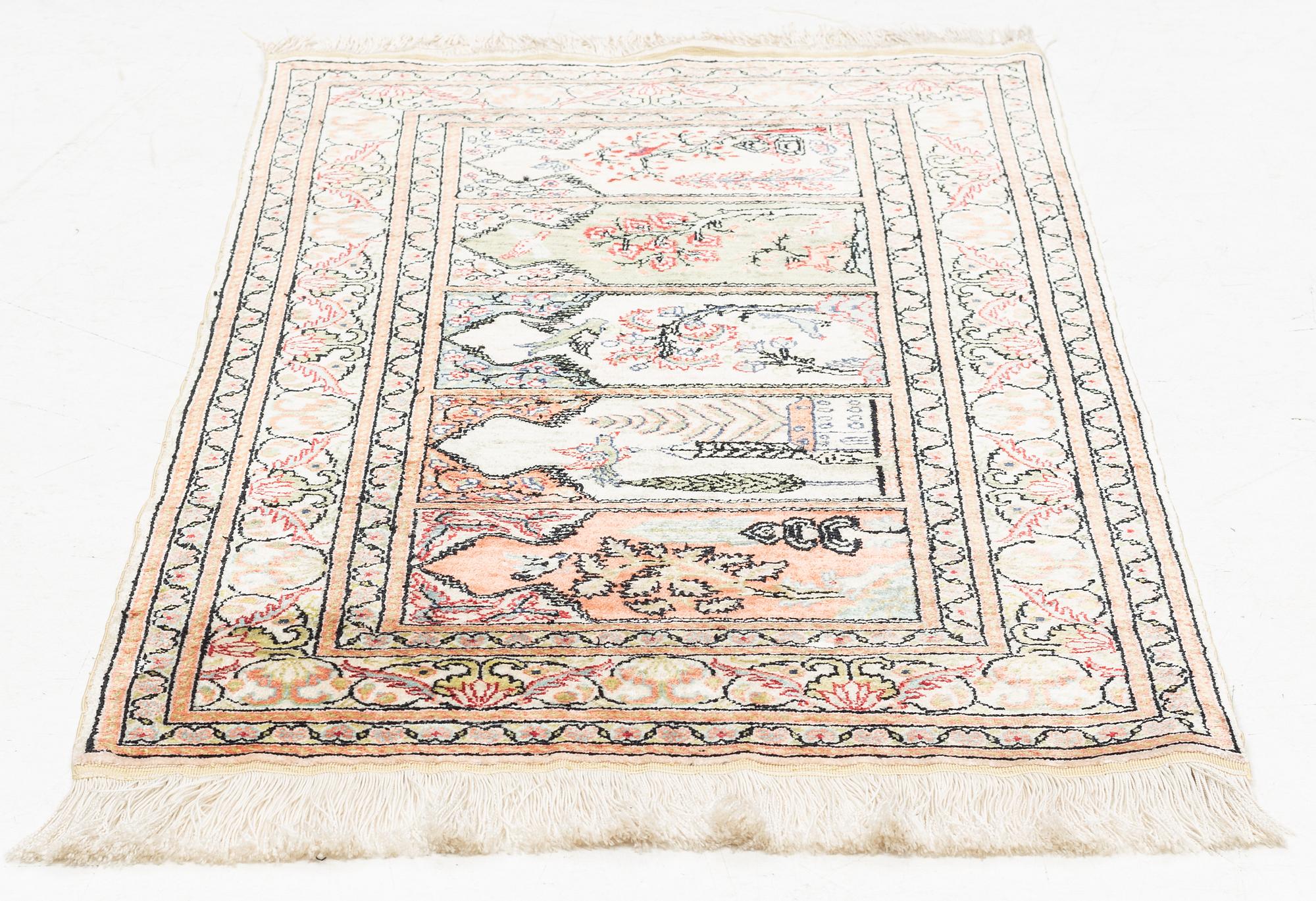 Rug, silk Kaysari, approx. 116 x 63 cm.