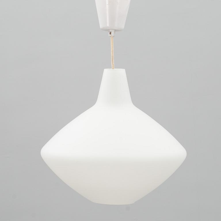 TAKLAMPA, "Onion-lamp", Lisa Johansson-Pape, iitala för Asea, 1950-tal.