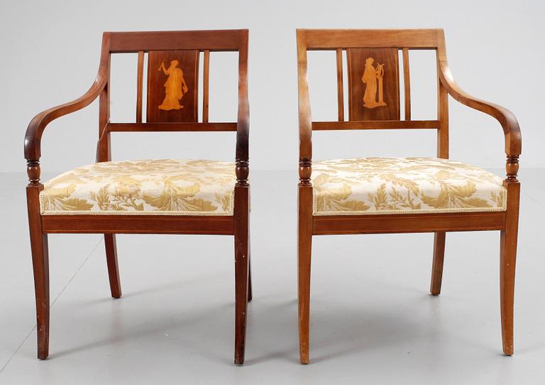 SALONGSGRUPP, Karl Johanstil, 8 delar, 1900-talets första hälft.