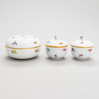 A 38-piece Meissen porcelain coffee set. 20th century.