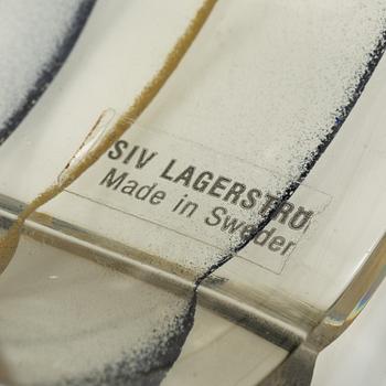 Siv Lagerström, två armringar, akrylplast, 1970-tal.