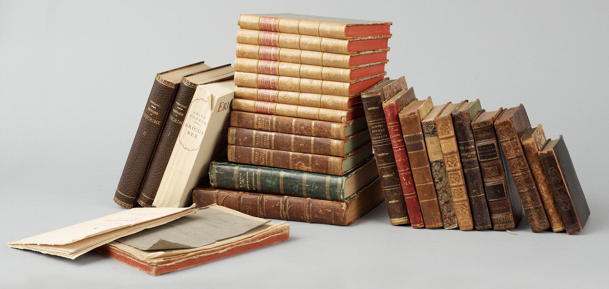 BOKPARTI OM HISTORIA, 27 vol, bla "Utkast till Helsinglands och Helsinge...Regemente.." av CP. Ström, Stockholm 1828.
