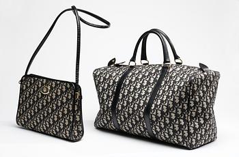 CHRISTIAN DIOR, weekendbag samt axelremsväska.