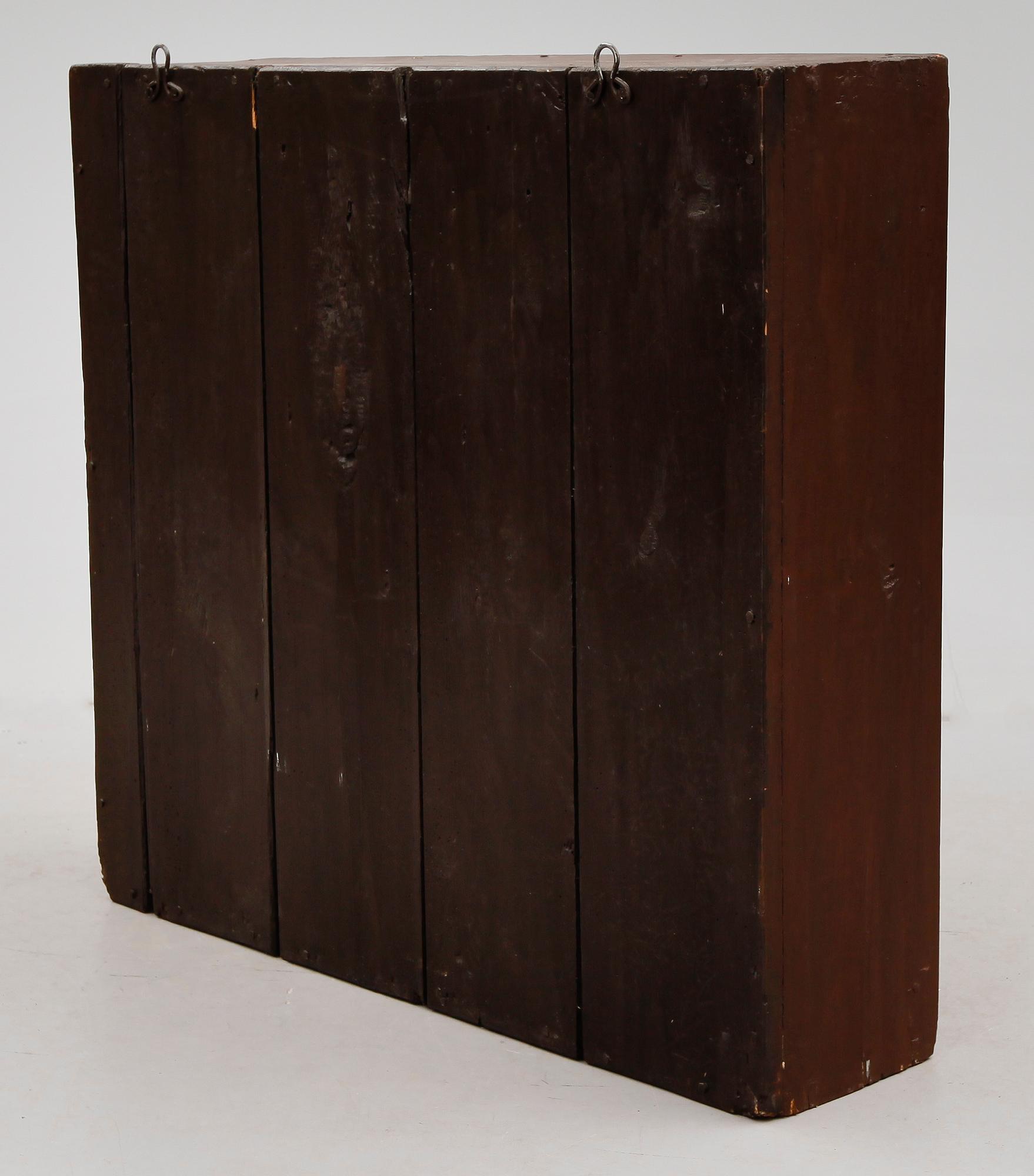 HÄNGSKÅP, allmoge, 1800-talets början.