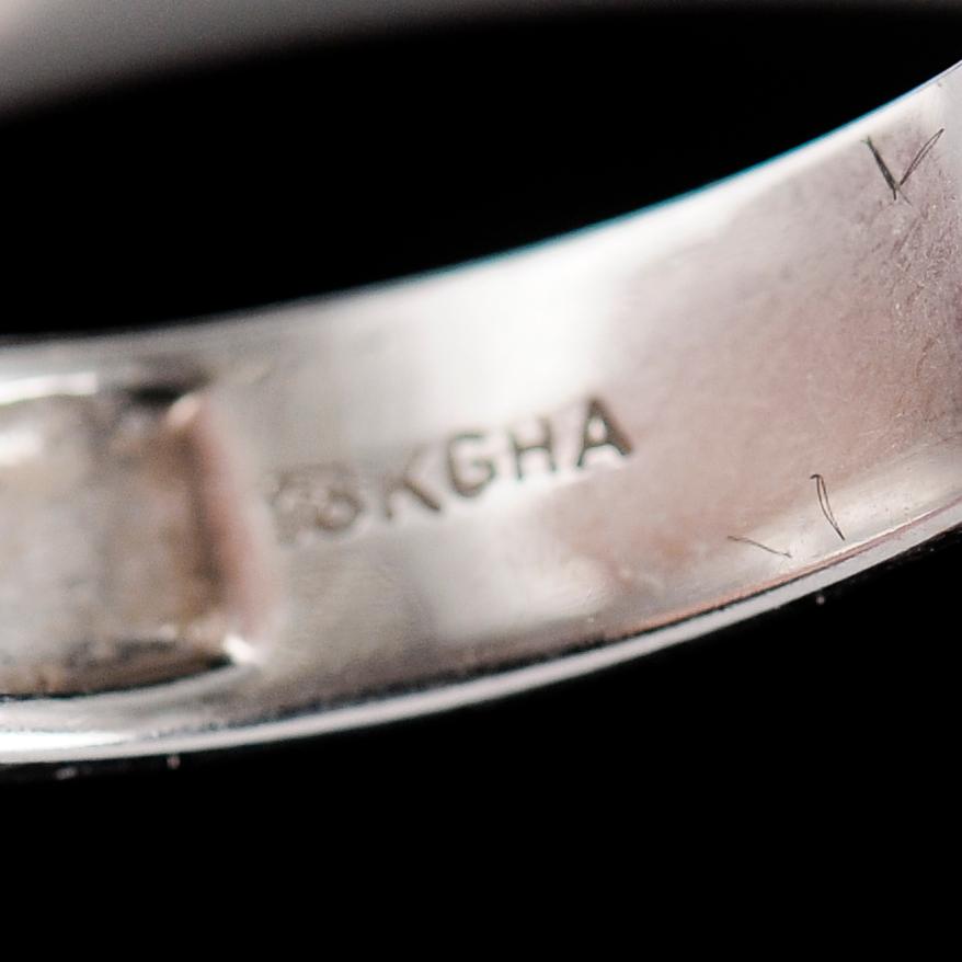 RING, 18 k, briljanter.
