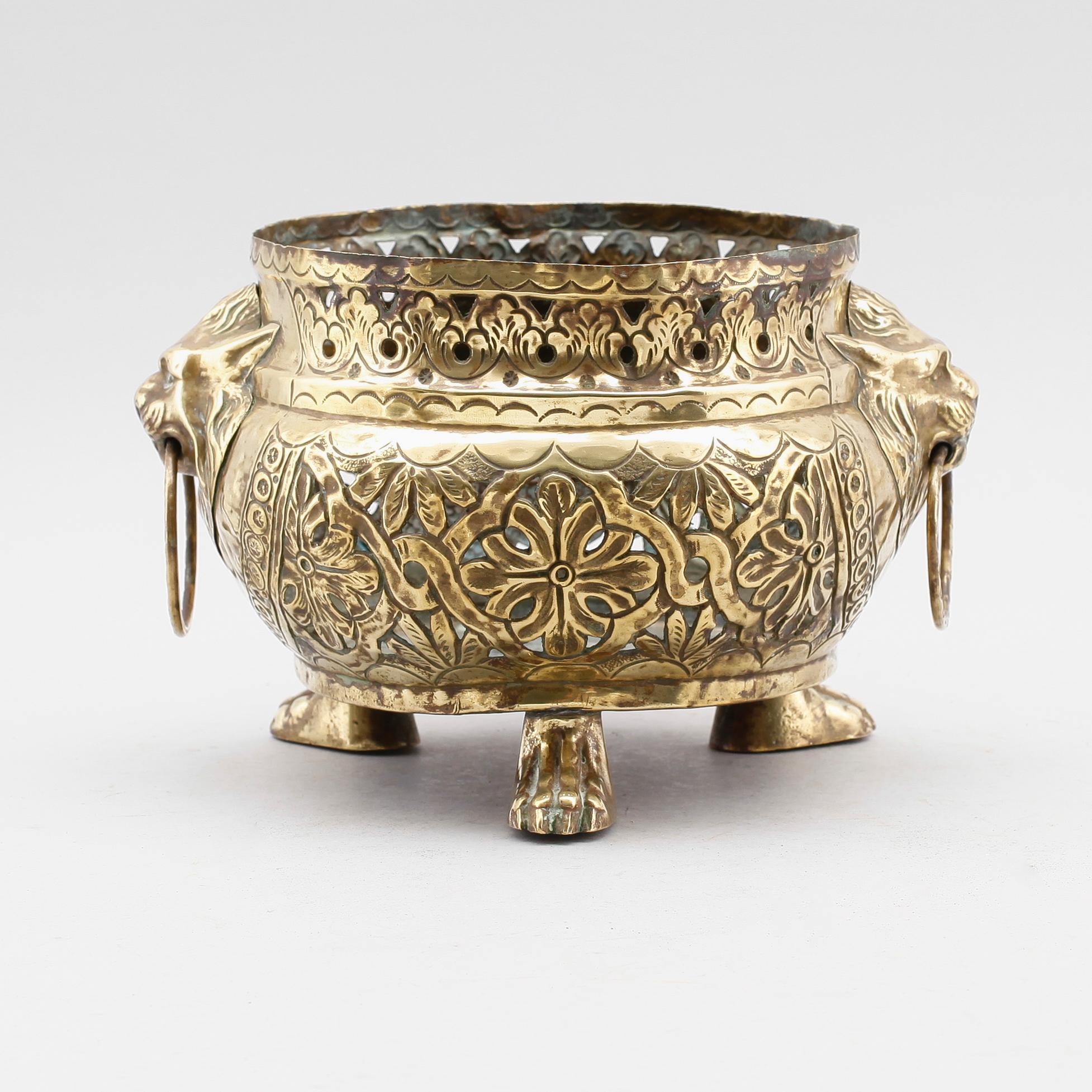 YTTERFODER, mässing, 1700-/1800-tal.