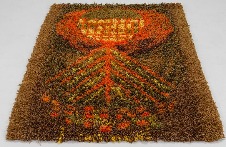 Terttu Tomero, Rya, modell för Neovius. Ca 150 x 105 cm.