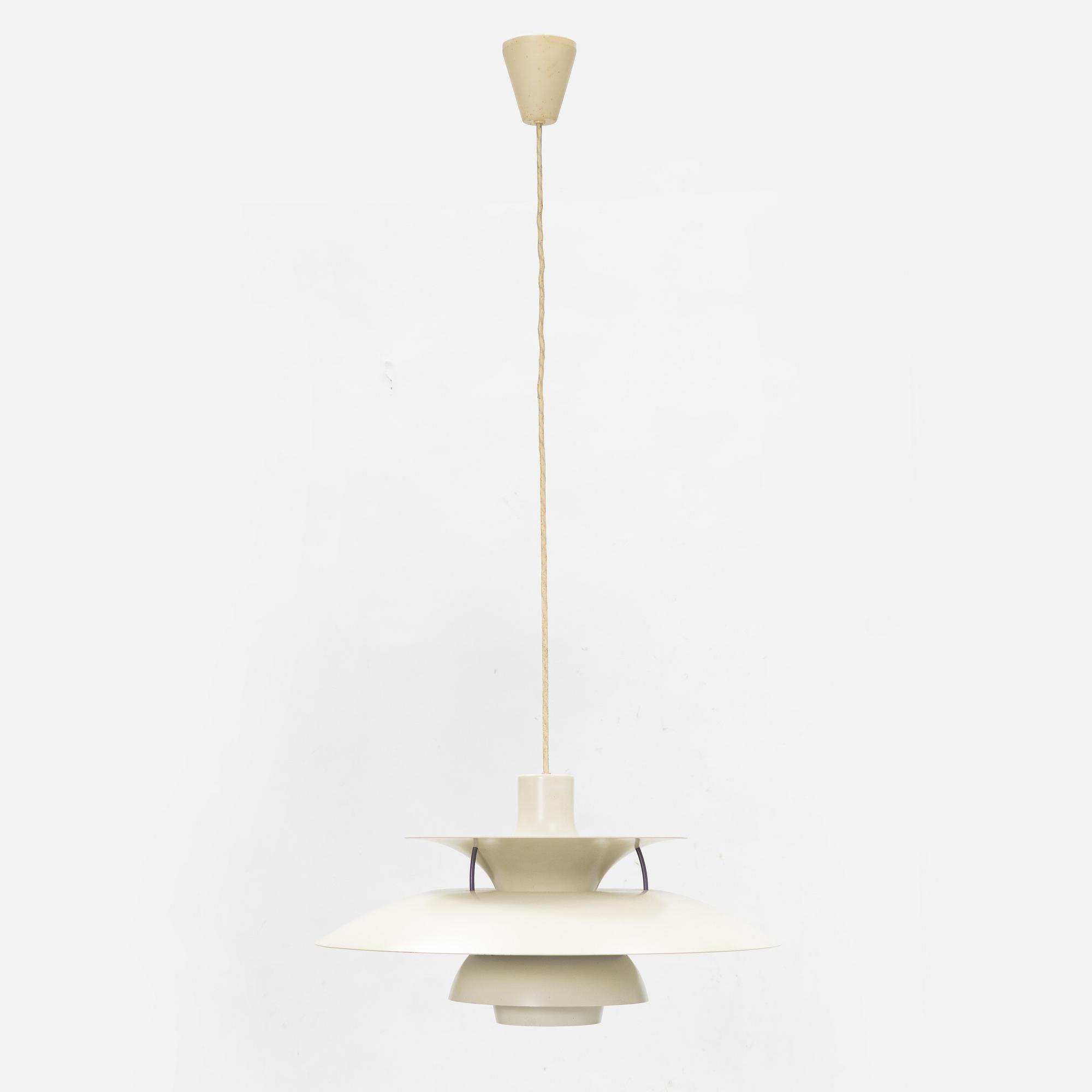 Poul Henningsen, taklampa, PH-5, Louis Poulsen, Danmark.