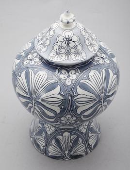 LOCKURNA, porslin, dessin Alf Wallander, sekelskiftet 1900.