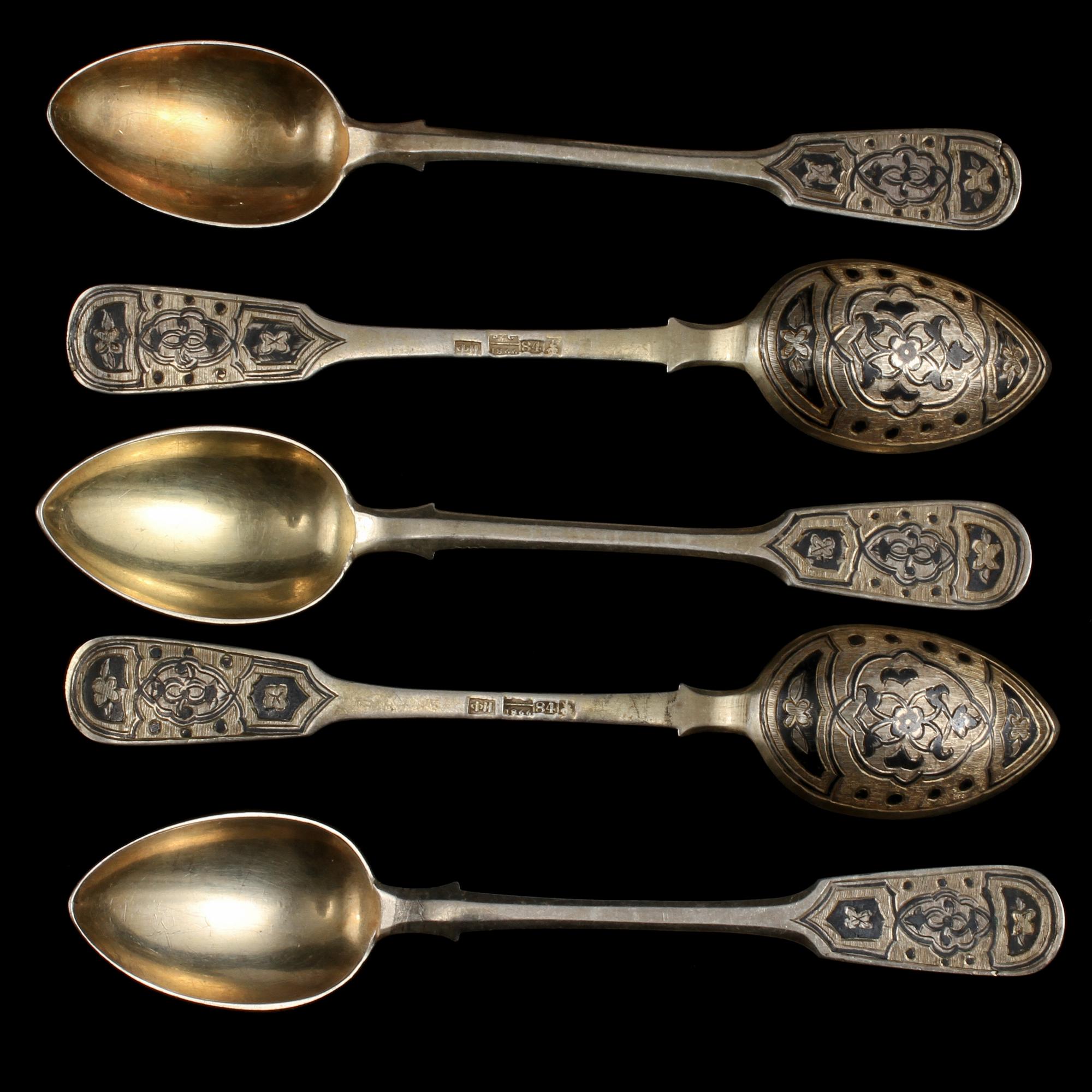 TESKEDAR, 5 + 6 st, Moskva, Ryssland, 1866, vikt 240 g.