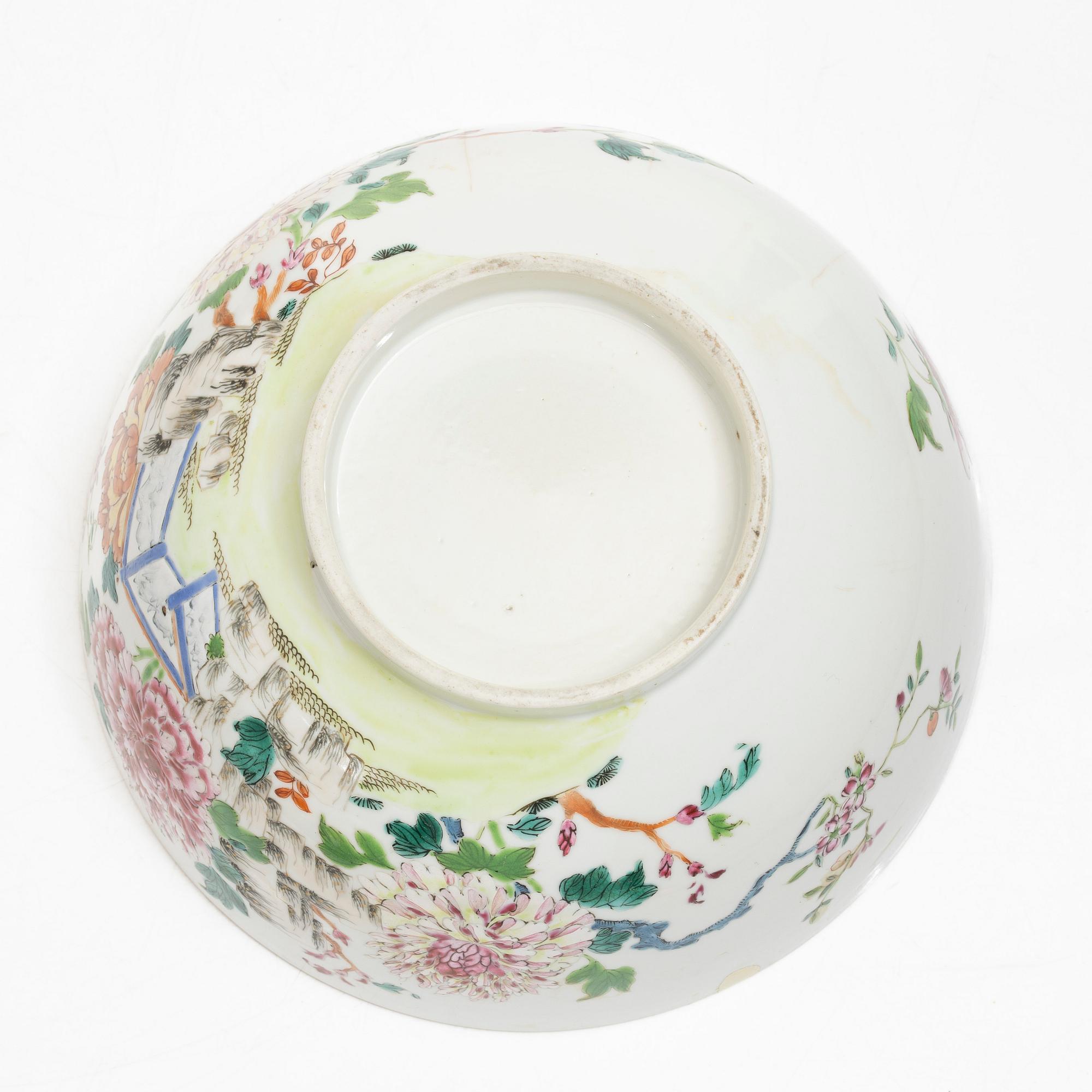 Three porcelain punch bowls, China, Qianlong (1736-95).