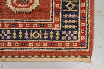 Märta Måås-Fjetterström, a carpet, "Röd Flossa", knotted pile, ca 300 x 272 cm, signed AB MMF.
