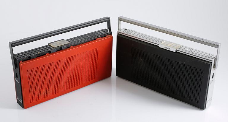 Five radios called Beolit 600/707 by Bang &Olufsen from Denmark from the second part of the 20th century.