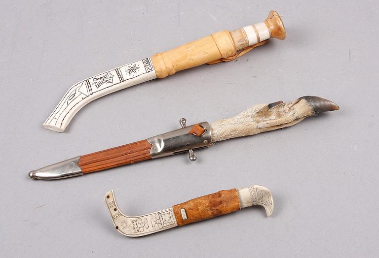 KNIVAR, 3 st, bl.a. horn, 1900-talets andra hälft.