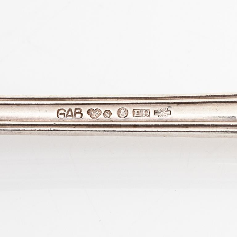A 206-pieces Swedish silver cutlery set, model 'Olga', predominantly CG Hallberg, Stockholm, inclduing 1946.