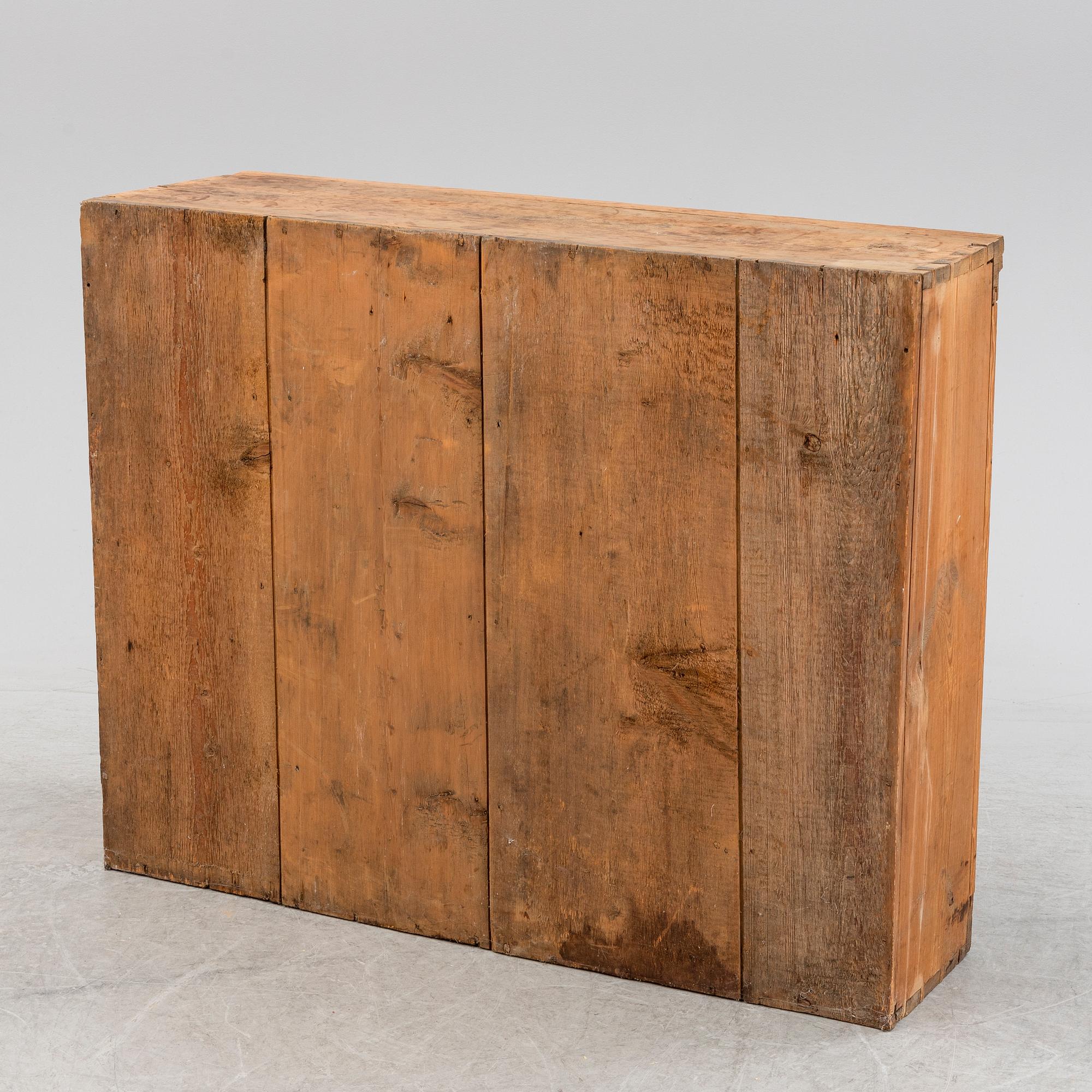 Skåp, allmoge, 1800-tal.