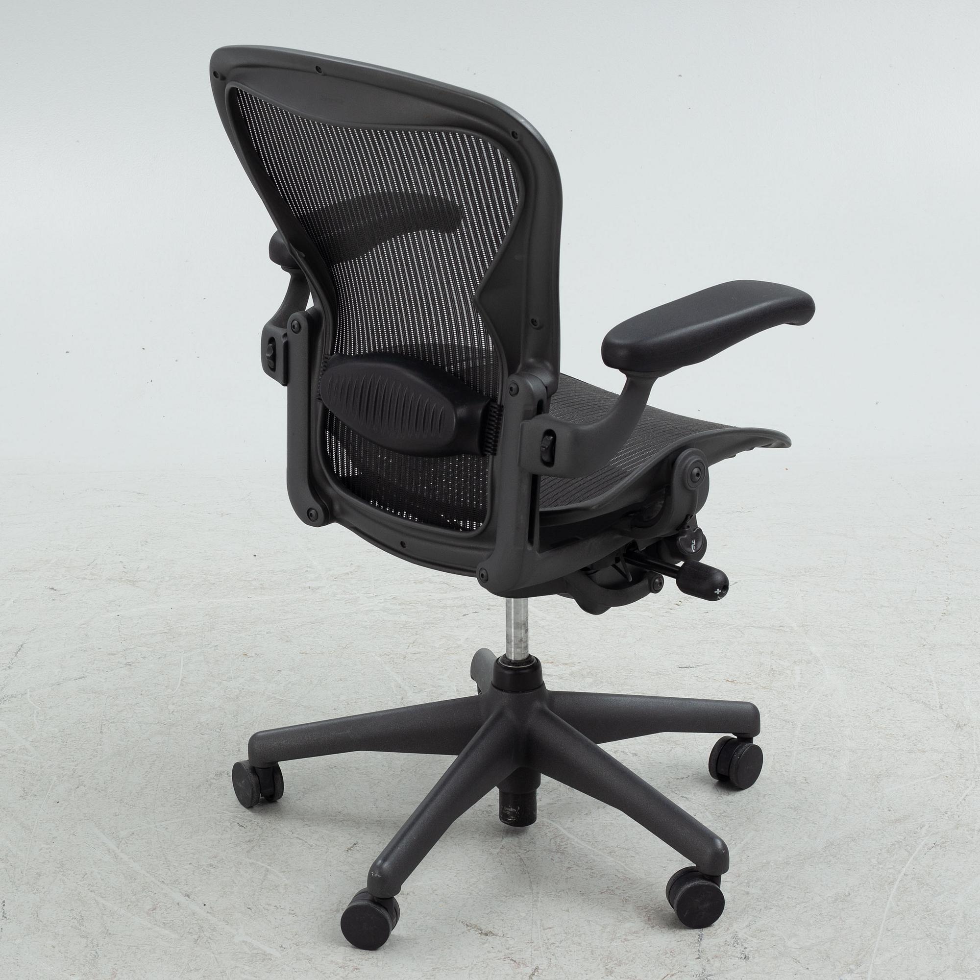 Don Chadwick/Bill Stump, skrivbordsstol, "Aeron", Herman Miller.