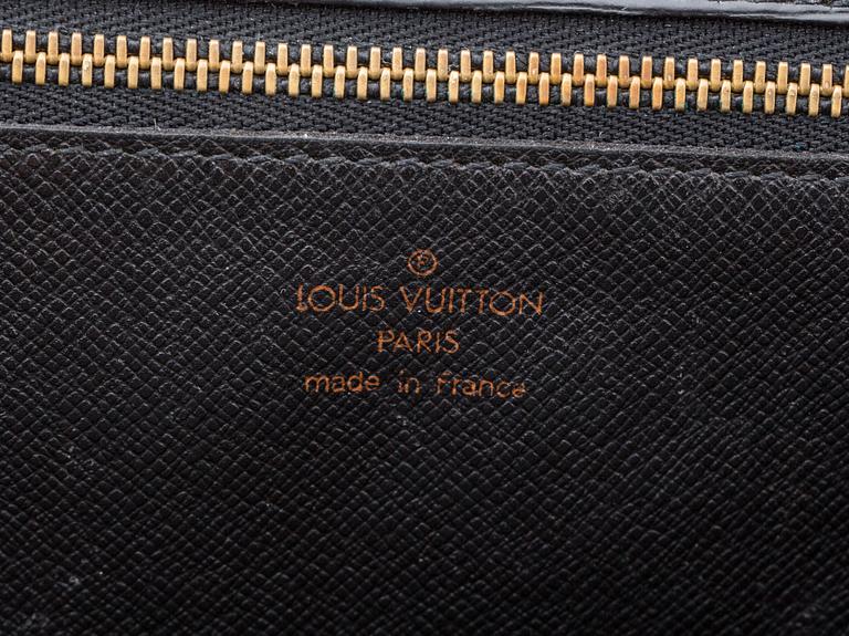 VÄSKA, "Sellier Dragonne Pochette", Louis Vuitton.