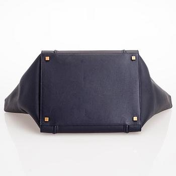 Céline, a 'Medium Phantom' Leather Bag.