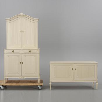 SKÅP samt SIDEBOARD, gustaviansk stil, 1900-talets mitt.