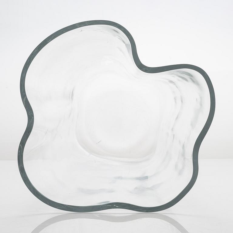Alvar Aalto, a 1980s '3032' vase for Iittala.