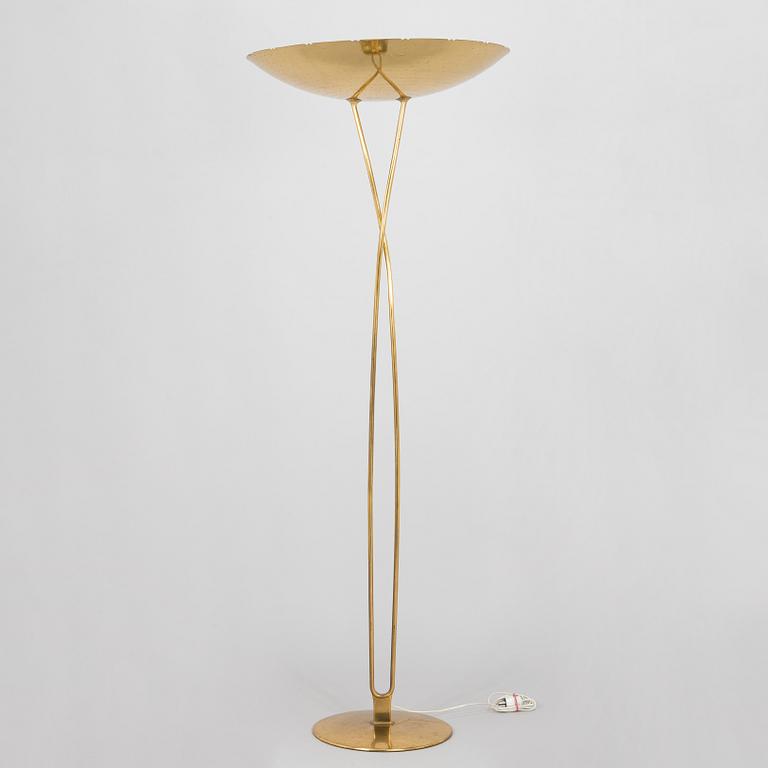 Paavo Tynell, A mid-20th century floor lamp model 9640, Taito Oy, Finland.
