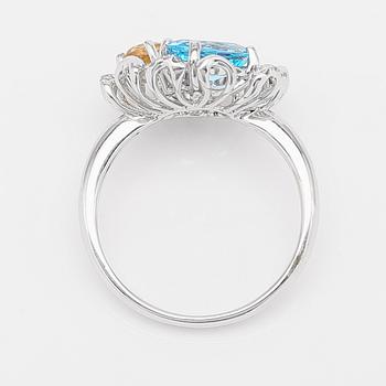 RING, 14K vitguld, blå topas, citrin och diamanter.
