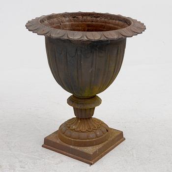 A cast iron palnter, 20th Century.