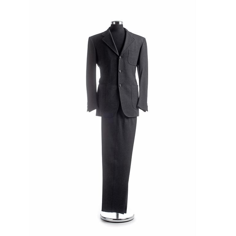PRADA, a men's suit consisting of jacket and pants.