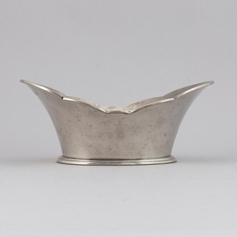 NILS FOUGSTEDT, jardinière, Firma Svenskt Tenn, Stockholm 1929.