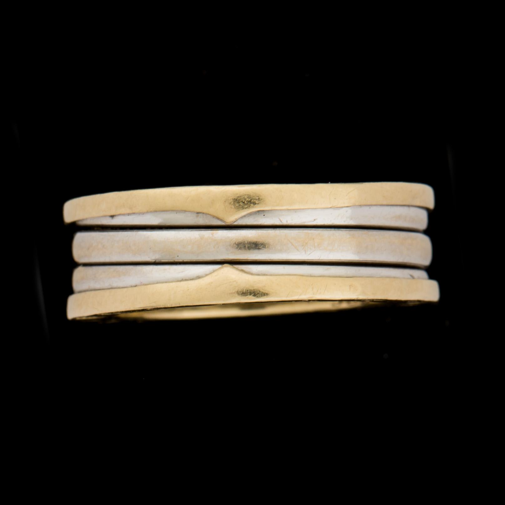 RING, 14 k guld och vitguld, "B-Zero", Bulgari. Vikt ca 5 g.