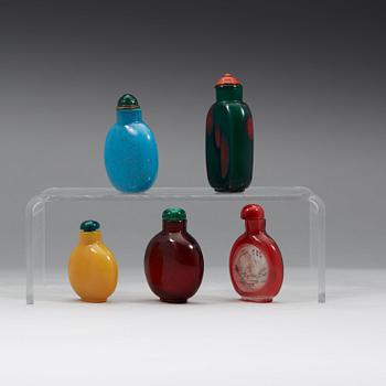 A group of five snuff bottles, early 20th Century.