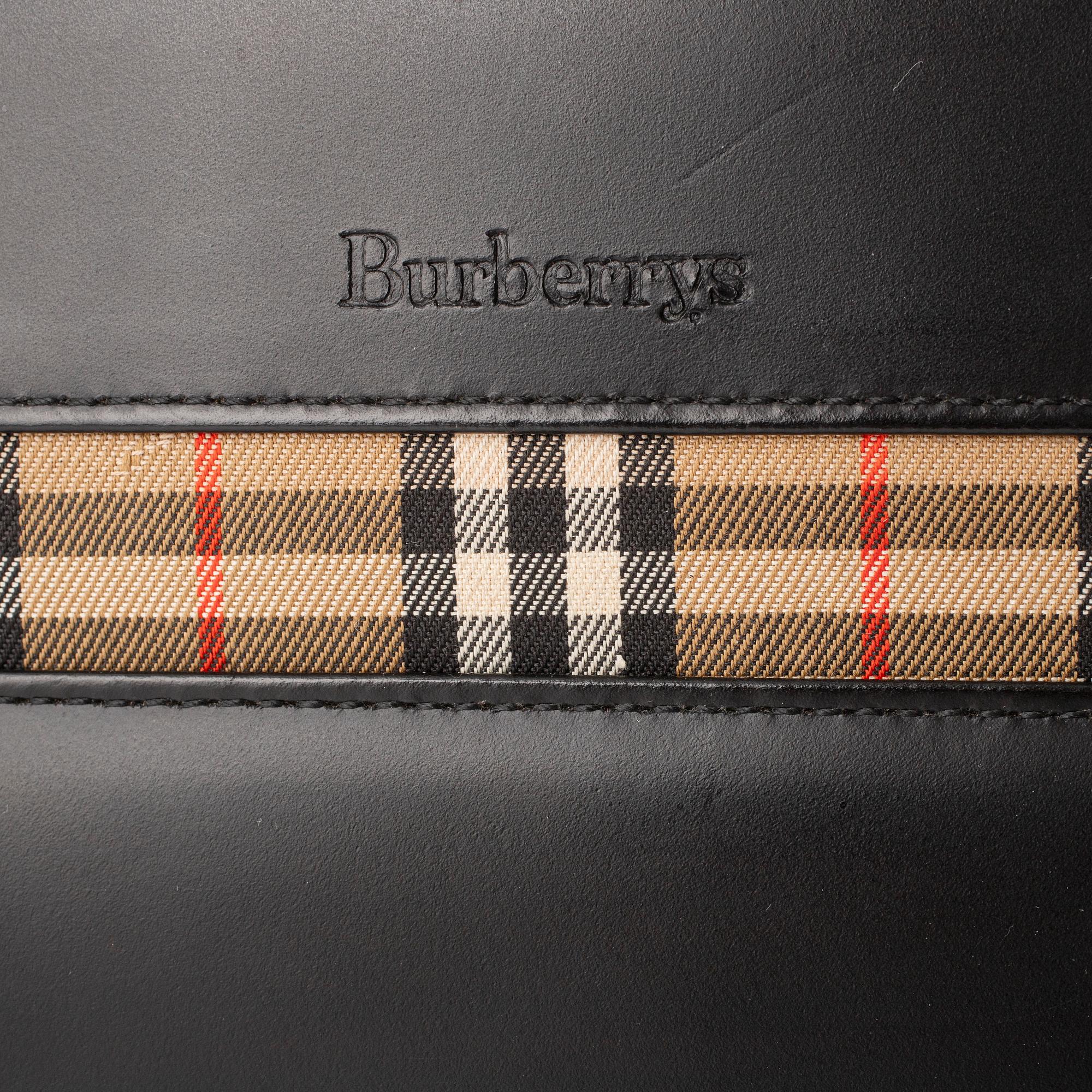 Burberry, väska.