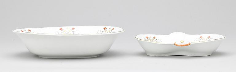 SERVISDELAR, 75 delar, benporslin, "Facklan", Wilhelm Kåge, Gustavsberg, 1930-tal.