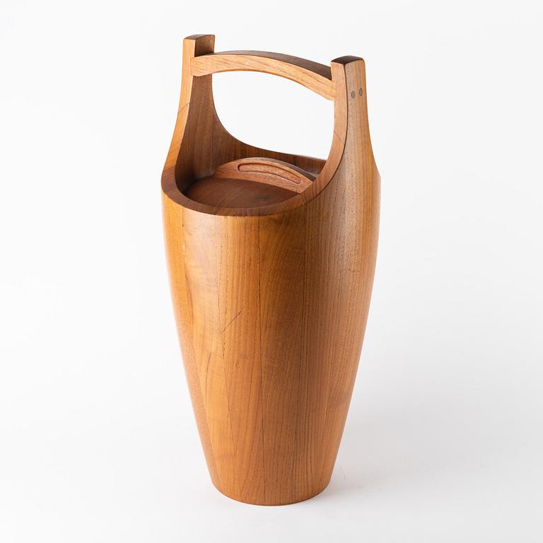 Jens Quistgaard, a 'Congo' teak ice bucket, Denmark, 1960's.