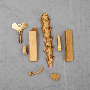 A gustavian style wall clock, signed Rob. Engström, Stockholm. First half of the 20th century.