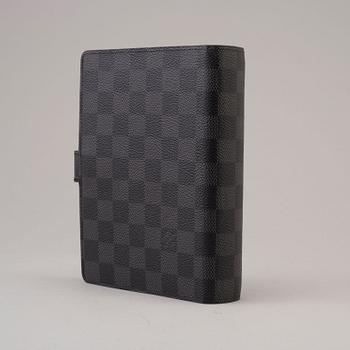 AGENDA,"Medium Ring Agenda Cover", Louis Vuitton.