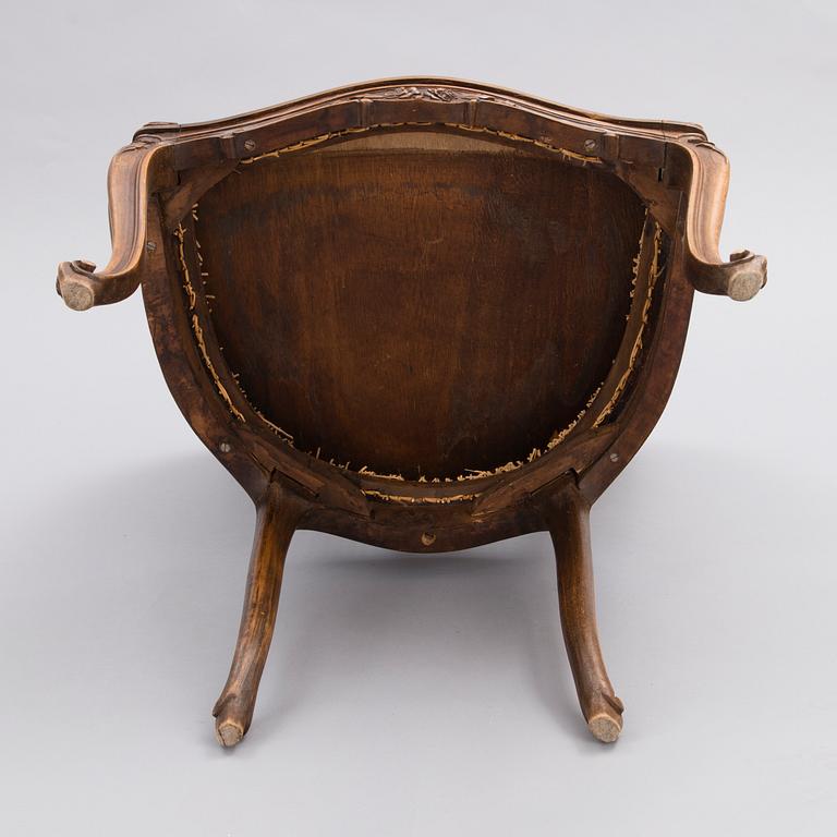 BERGERE/ARMCHAIR, Louis XV style, early 20th century.