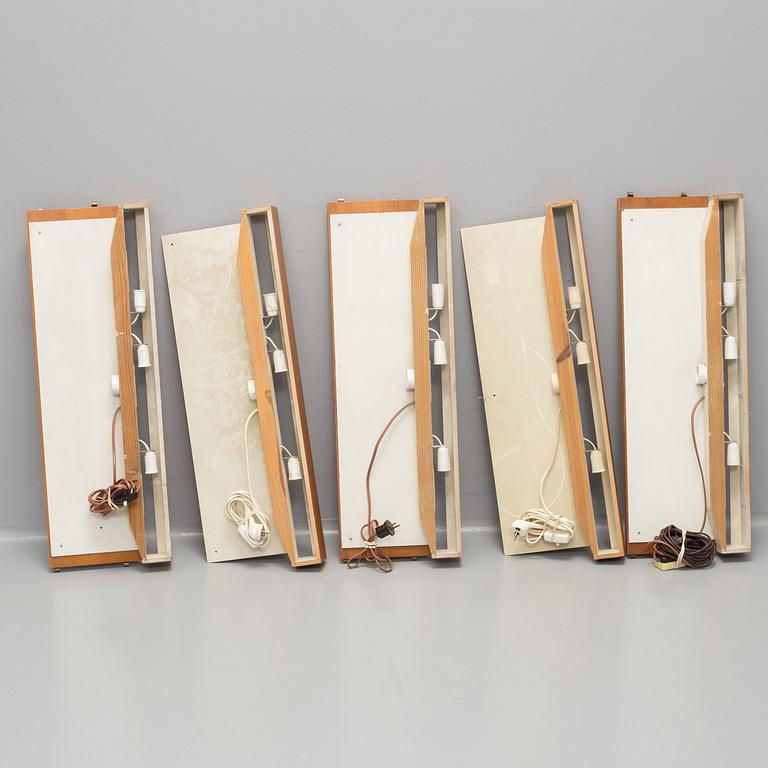 Four lights for "String" book shelfs designed by Nils Strinning, 1960s.