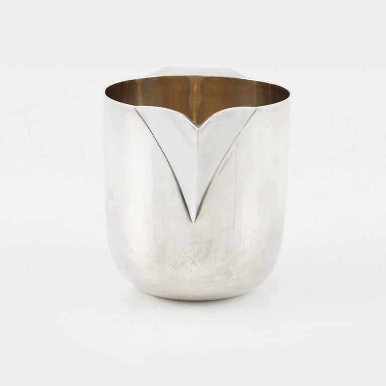 Birger Haglund, gräddkanna, sterling silver Stockholm 1968.