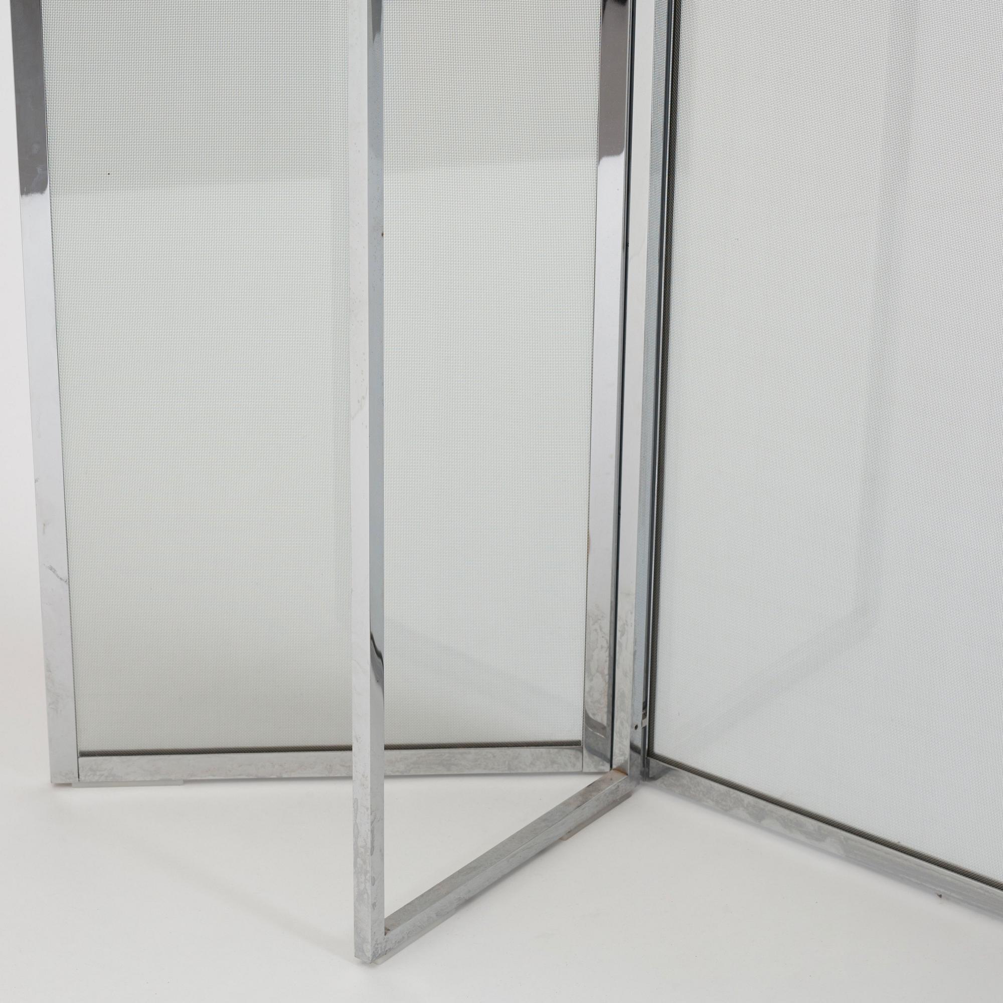Antonio Citterio, an "Eos" screen and console table, Maxalto for B&B Italia, Italy, post 2003.